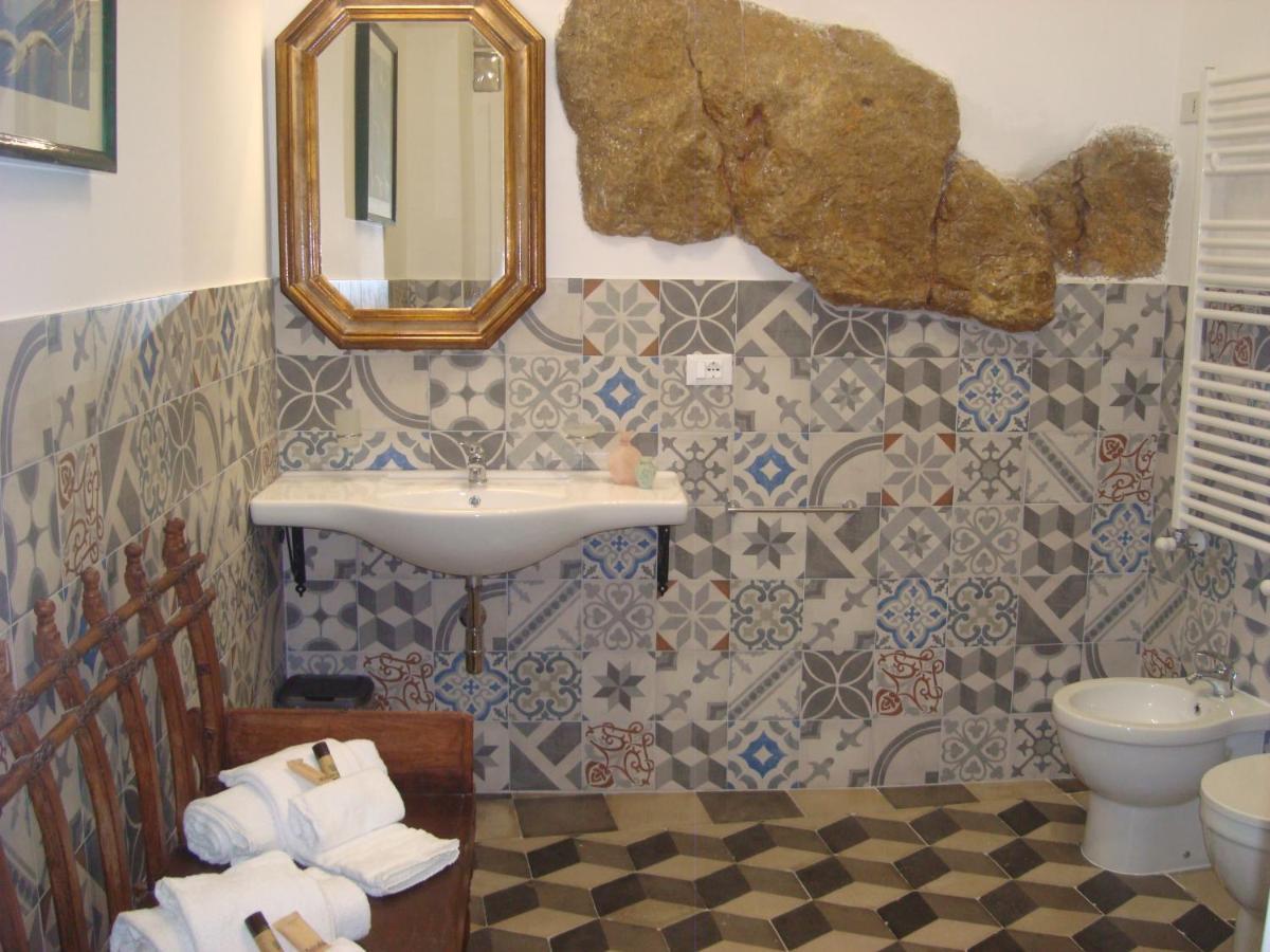 In Vacanza A Gaeta - L'Elica Экстерьер фото
